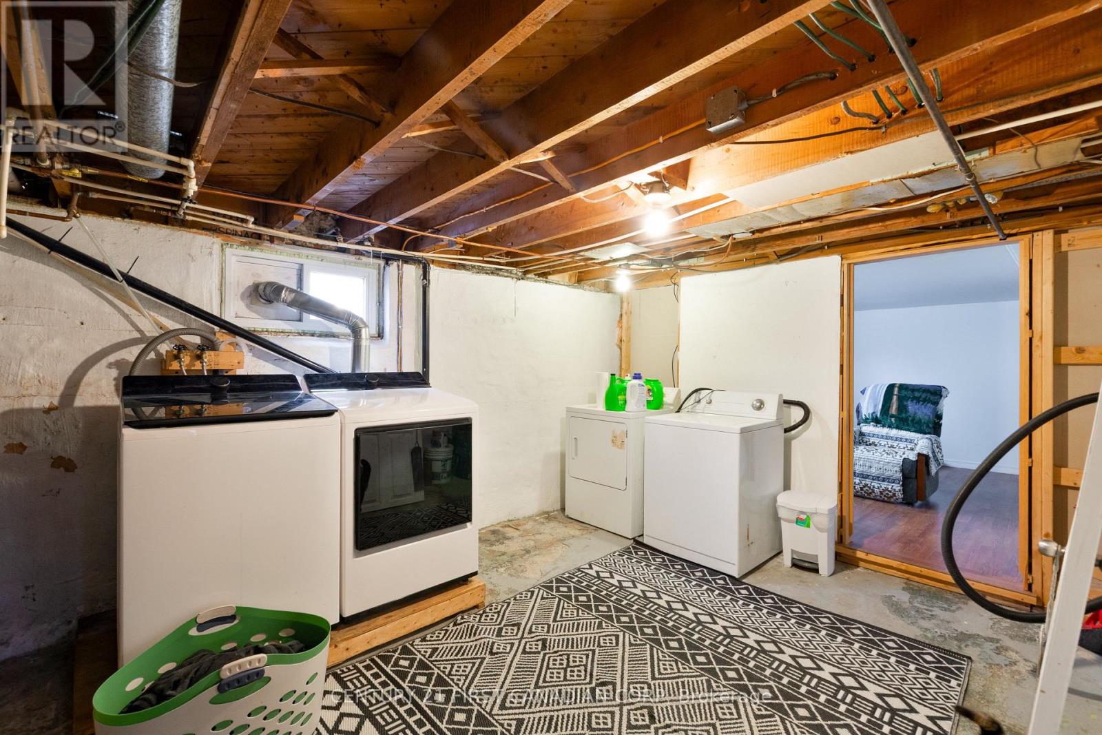 65 First Avenue, St. Thomas, Ontario  N5R 4N3 - Photo 24 - X13018906