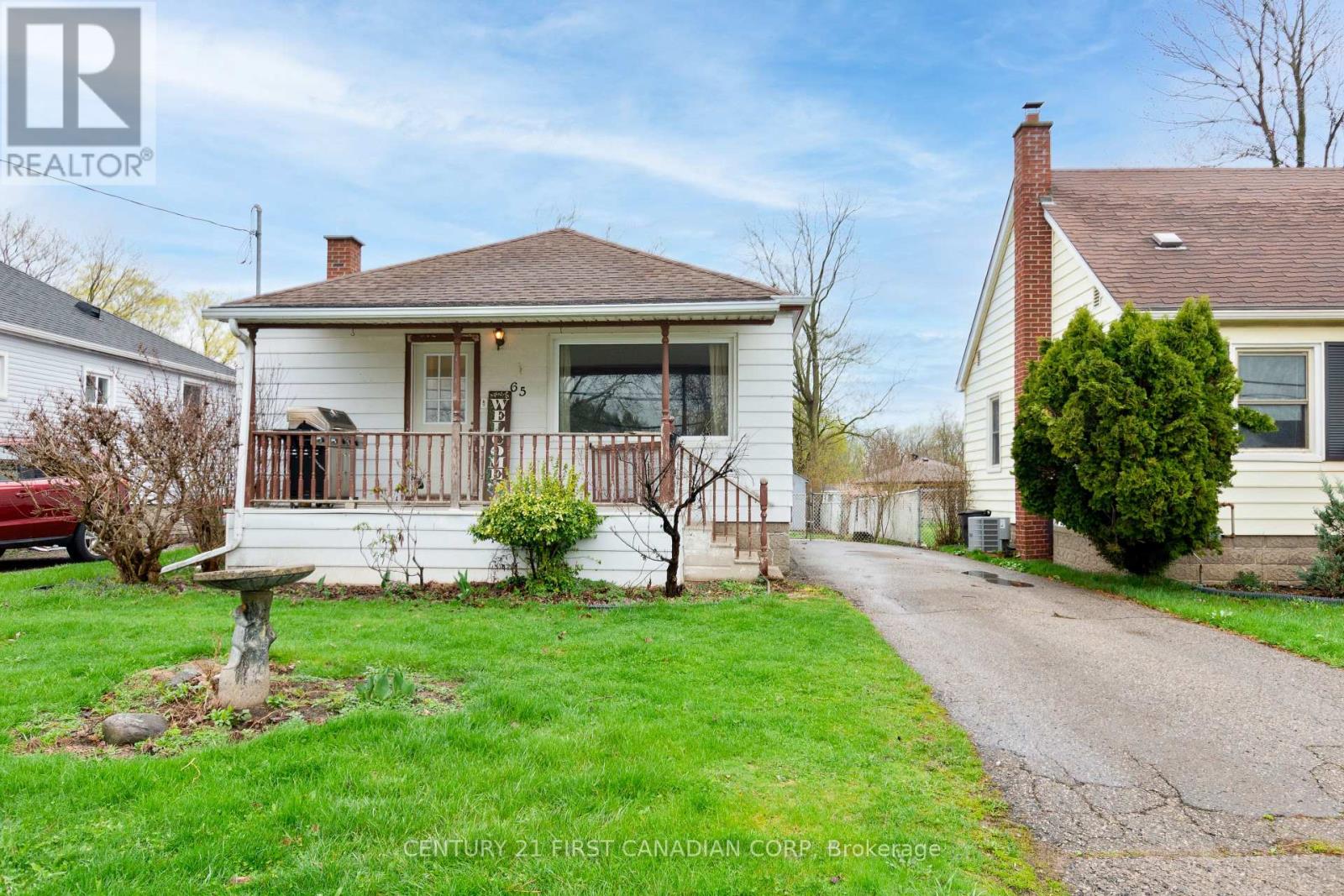 65 First Avenue, St. Thomas, Ontario  N5R 4N3 - Photo 4 - X13018906