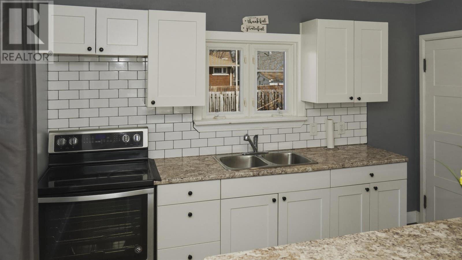 2023 Donald St, Thunder Bay, Ontario  P7E 5W9 - Photo 10 - TB2600737