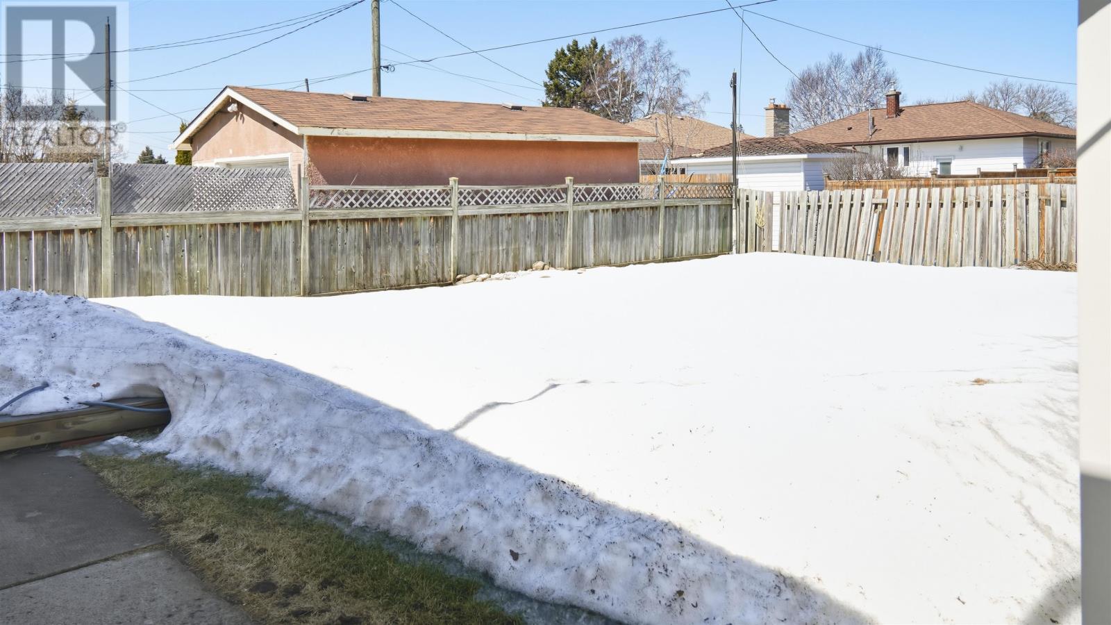 2023 Donald St, Thunder Bay, Ontario  P7E 5W9 - Photo 23 - TB2600737