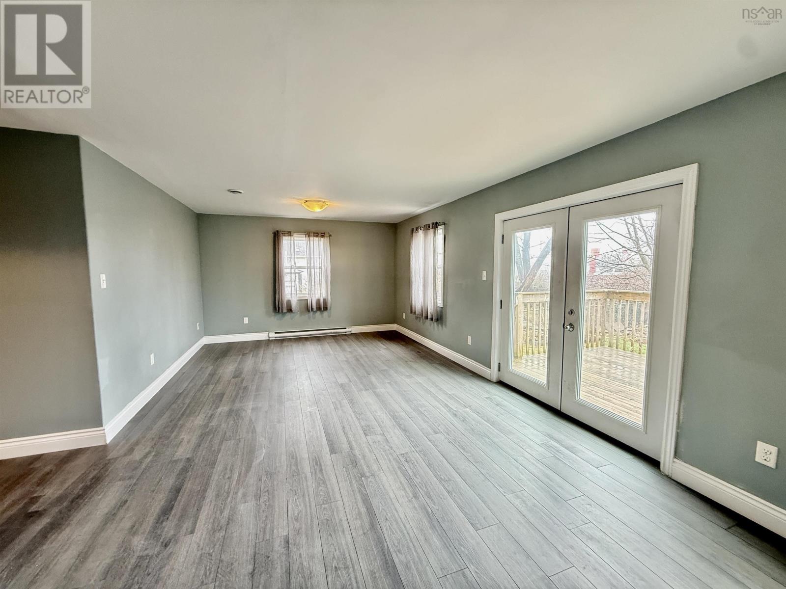 39 Irving Street, Dartmouth, Nova Scotia  B2W 1K1 - Photo 5 - 202607941