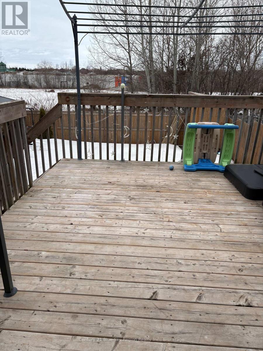 253 Kingsway Avenue, North Bay, Ontario  P1B 7V5 - Photo 27 - X12935440