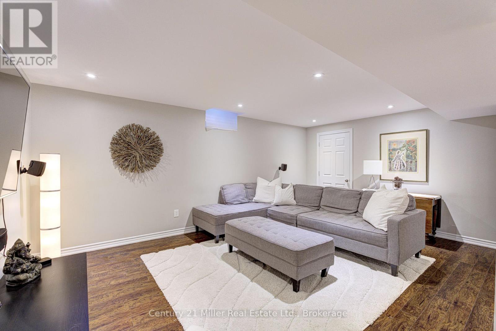 2142 Meadowglen Drive, Oakville, Ontario  L6M 4C8 - Photo 39 - W13018680