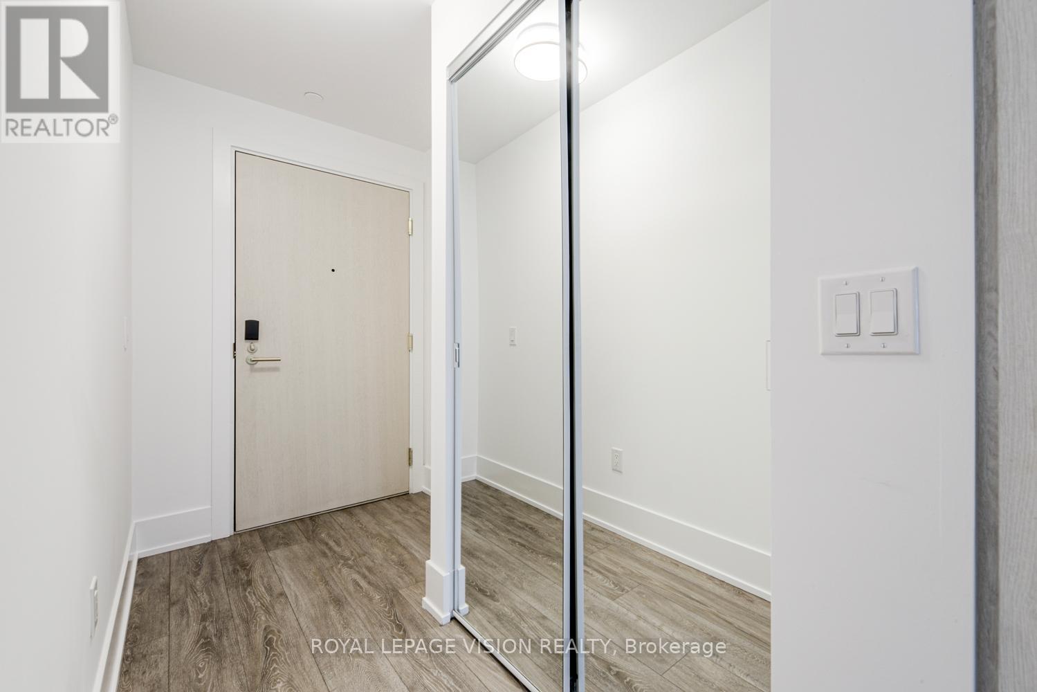 1311 - 480 Front Street W, Toronto, Ontario  M5V 0V6 - Photo 8 - C13012942