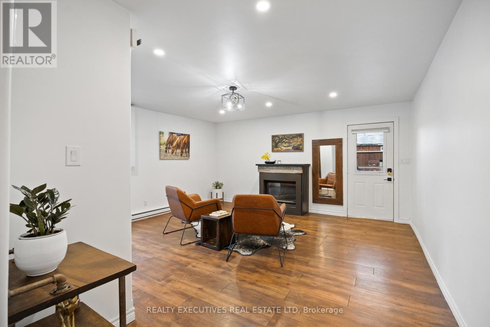 416 Main Street, North Dundas, Ontario  K0C 2K0 - Photo 2 - X13018908