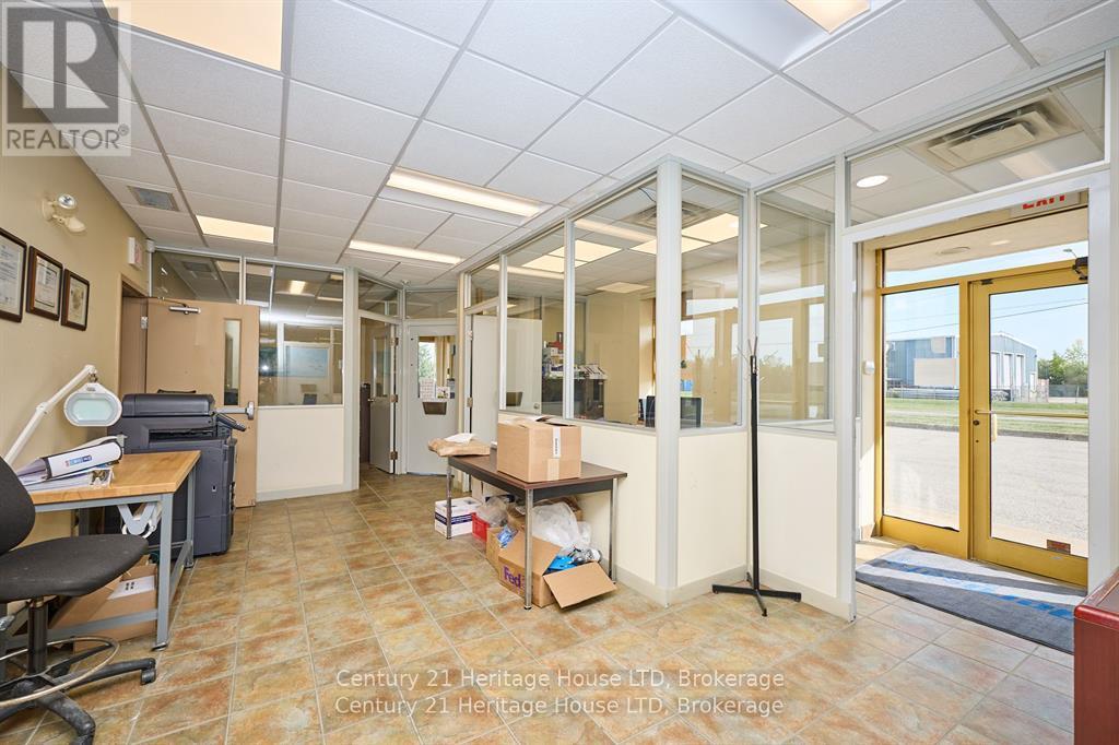 1360 Commerce Parkway, Fort Erie, Ontario  L2A 5M4 - Photo 4 - X13018892