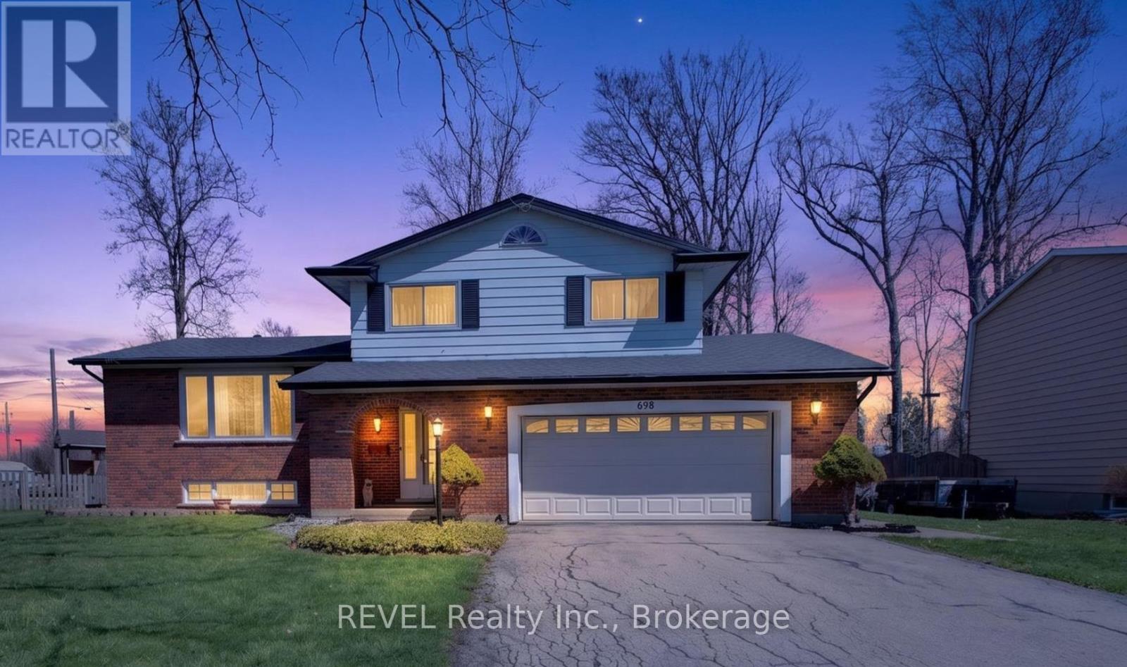 698 Daytona Drive, Fort Erie (Crescent Park), Ontario  L2A 4Z6 - Photo 2 - X13018946