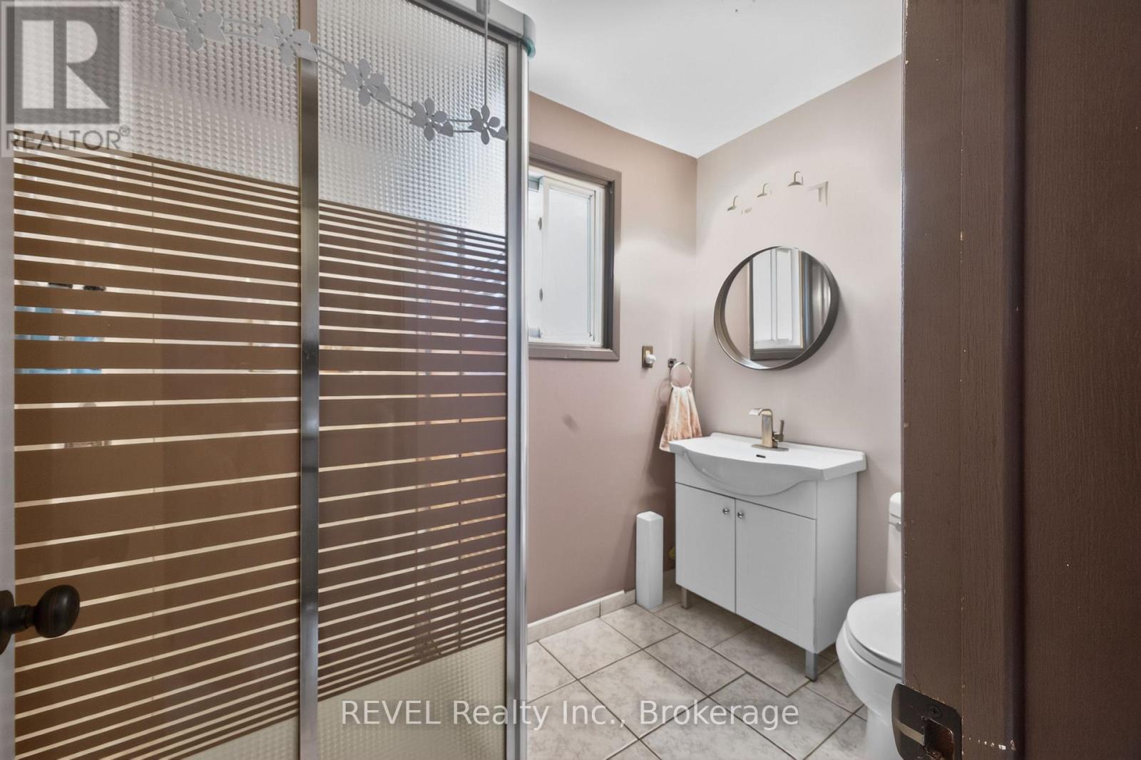 698 Daytona Drive, Fort Erie, Ontario  L2A 4Z6 - Photo 27 - X13018946