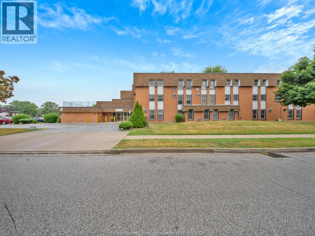 6211 THORNBERRY CRESCENT Unit# 250, Windsor, Ontario