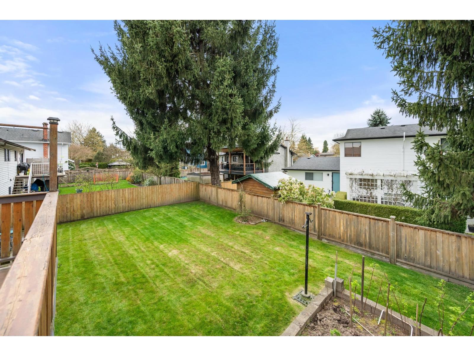 9315 213 Street, Langley, British Columbia  V1M 1Z6 - Photo 29 - R3112451