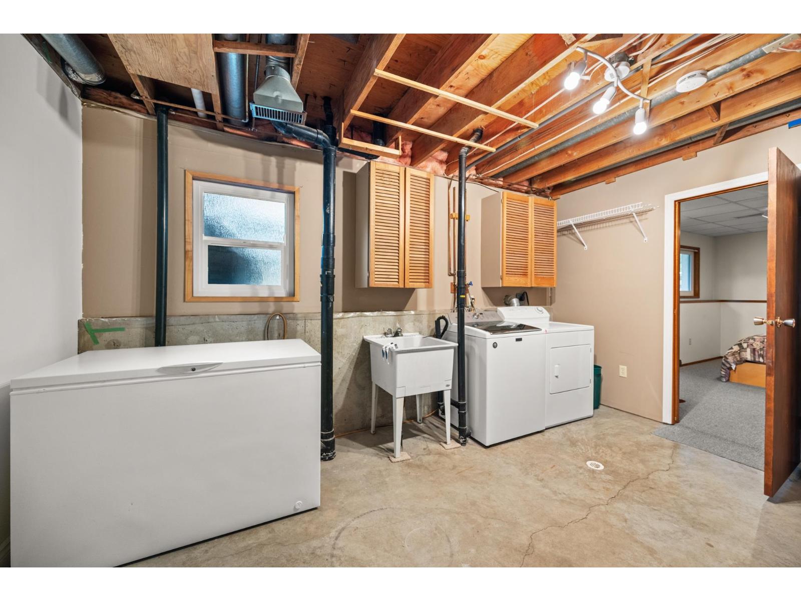 9315 213 Street, Langley, British Columbia  V1M 1Z6 - Photo 16 - R3112451