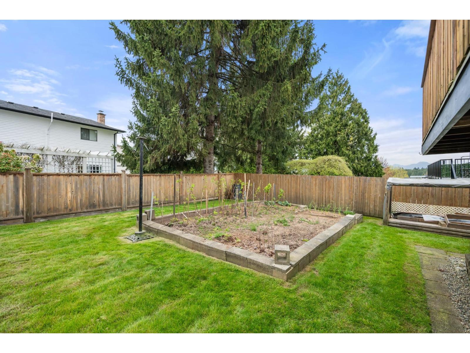 9315 213 Street, Langley, British Columbia  V1M 1Z6 - Photo 31 - R3112451