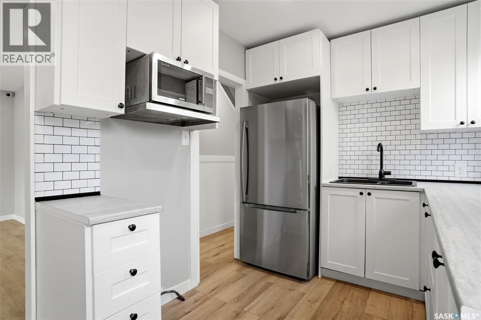 1736 Mcintosh Street, Regina, Saskatchewan  S4T 5C5 - Photo 8 - SK032834