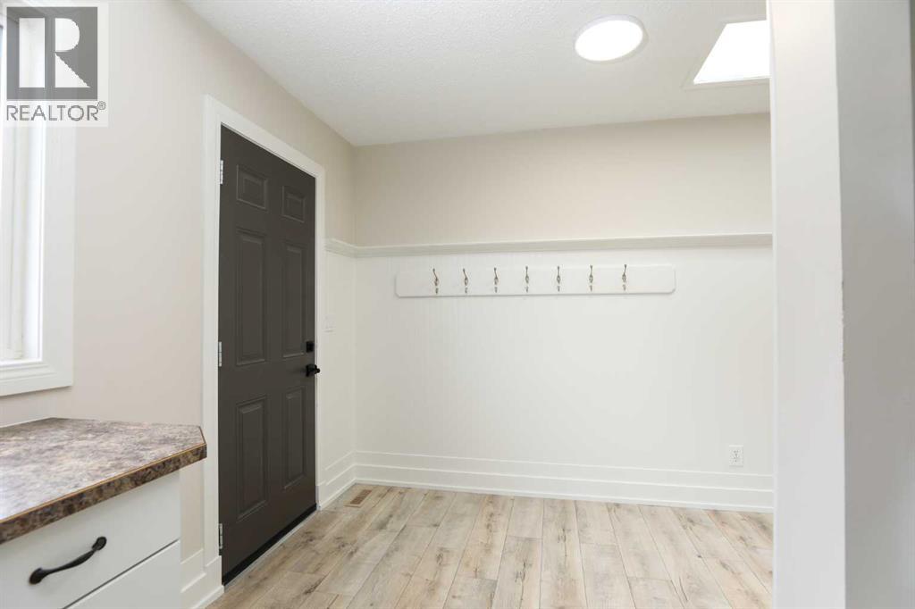 169 Heritage Road S, Magrath, Alberta  T0K 1J0 - Photo 20 - A2302465