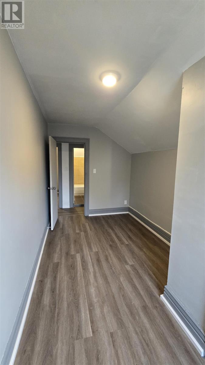 136 Biggings Ave, Sault Ste. Marie, Ontario  P6A 3T9 - Photo 29 - SM253311