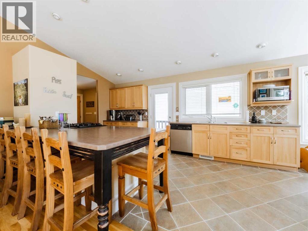 31 Lakeshore Drive, Sundance Beach, Alberta  T0C 2C0 - Photo 7 - A2293620