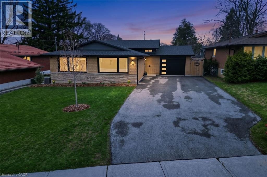 23 Brenlyn Court, Hamilton, Ontario  L9C 4N8 - Photo 2 - 40822243