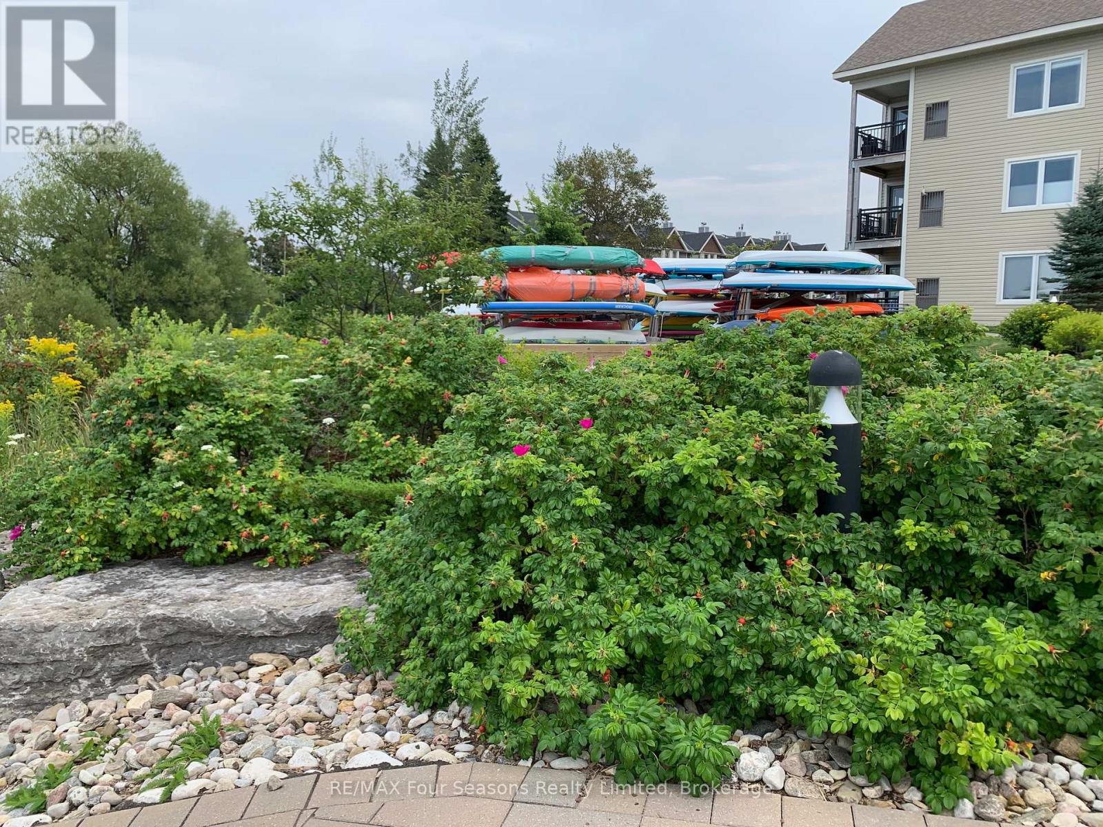 102 - 4 Cove Court, Collingwood, Ontario  L9Y 0Y6 - Photo 31 - S13018948