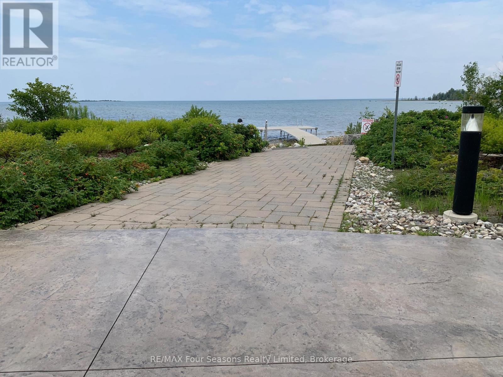 102 - 4 Cove Court, Collingwood, Ontario  L9Y 0Y6 - Photo 32 - S13018948