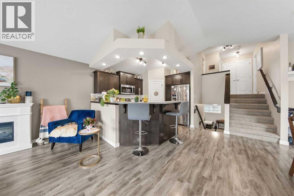 389 Moonlight Way W, Lethbridge, Alberta  T1J 5K1 - Photo 12 - A2303101