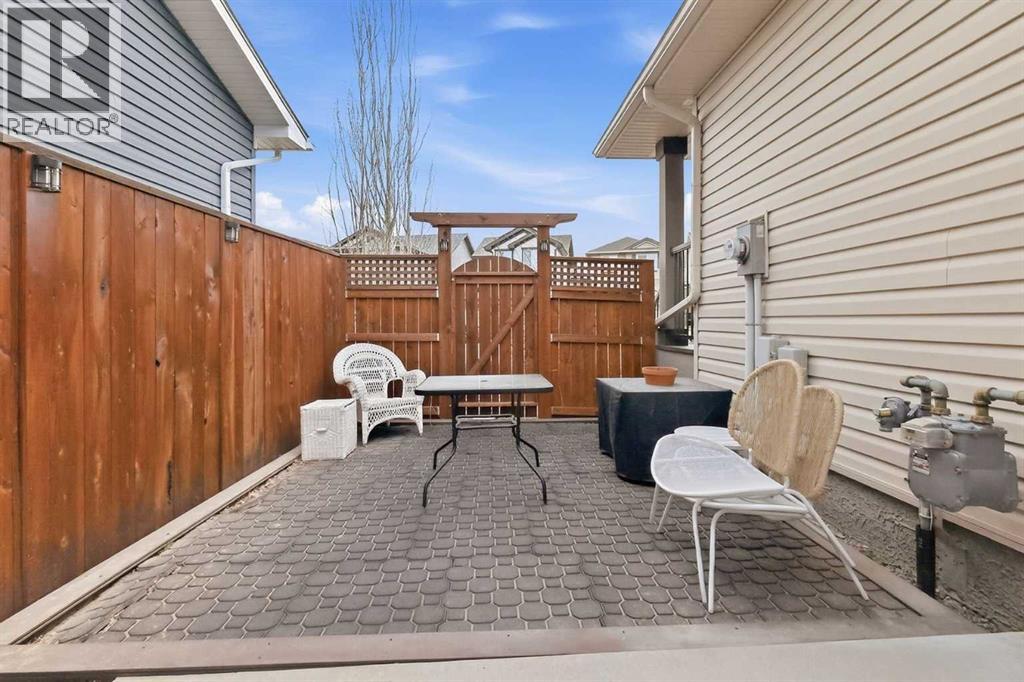 389 Moonlight Way W, Lethbridge, Alberta  T1J 5K1 - Photo 7 - A2303101