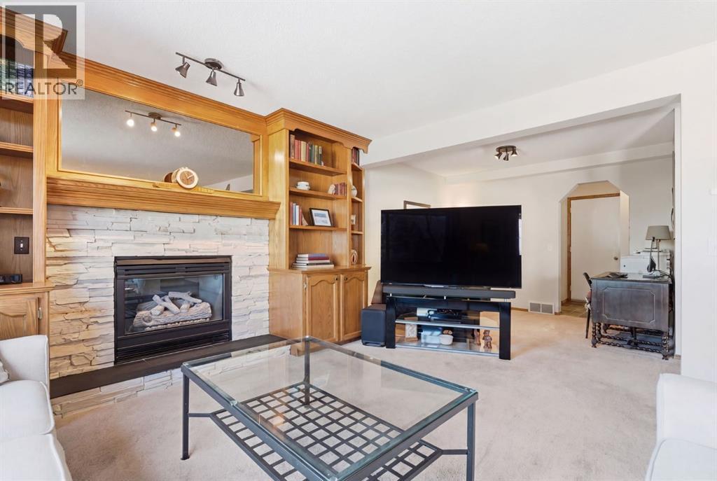 255 Douglas Woods Drive Se, Calgary, Alberta  T2Z 2E8 - Photo 19 - A2300560