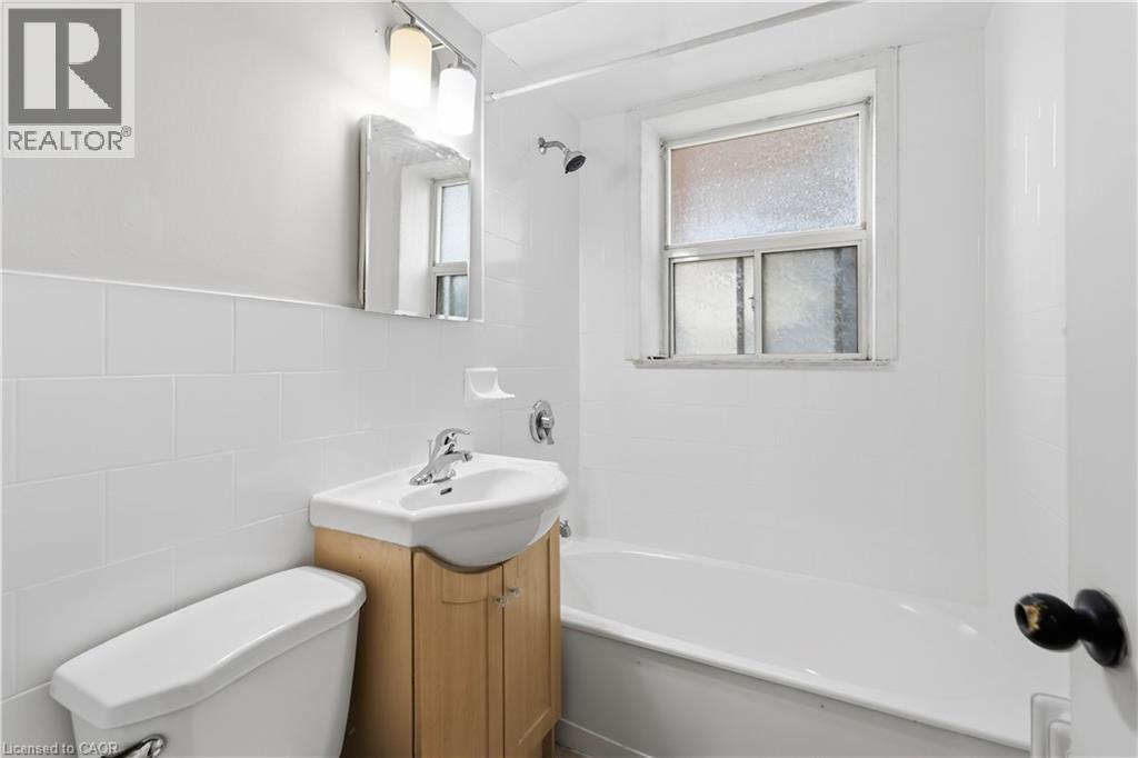 2189 King Street E Unit# B1, Hamilton, Ontario  L8K 1W8 - Photo 14 - 40821667