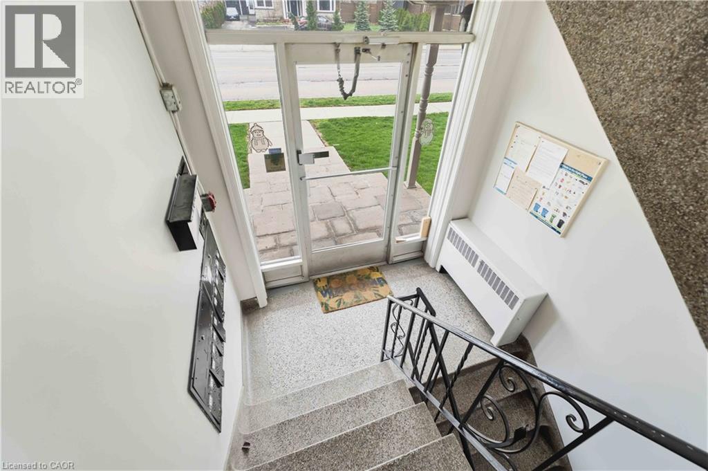 2189 King Street E Unit# B1, Hamilton, Ontario  L8K 1W8 - Photo 5 - 40821667