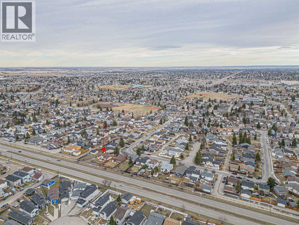 64 Castledale Crescent Ne, Calgary, Alberta  T3J 1X4 - Photo 48 - A2303317