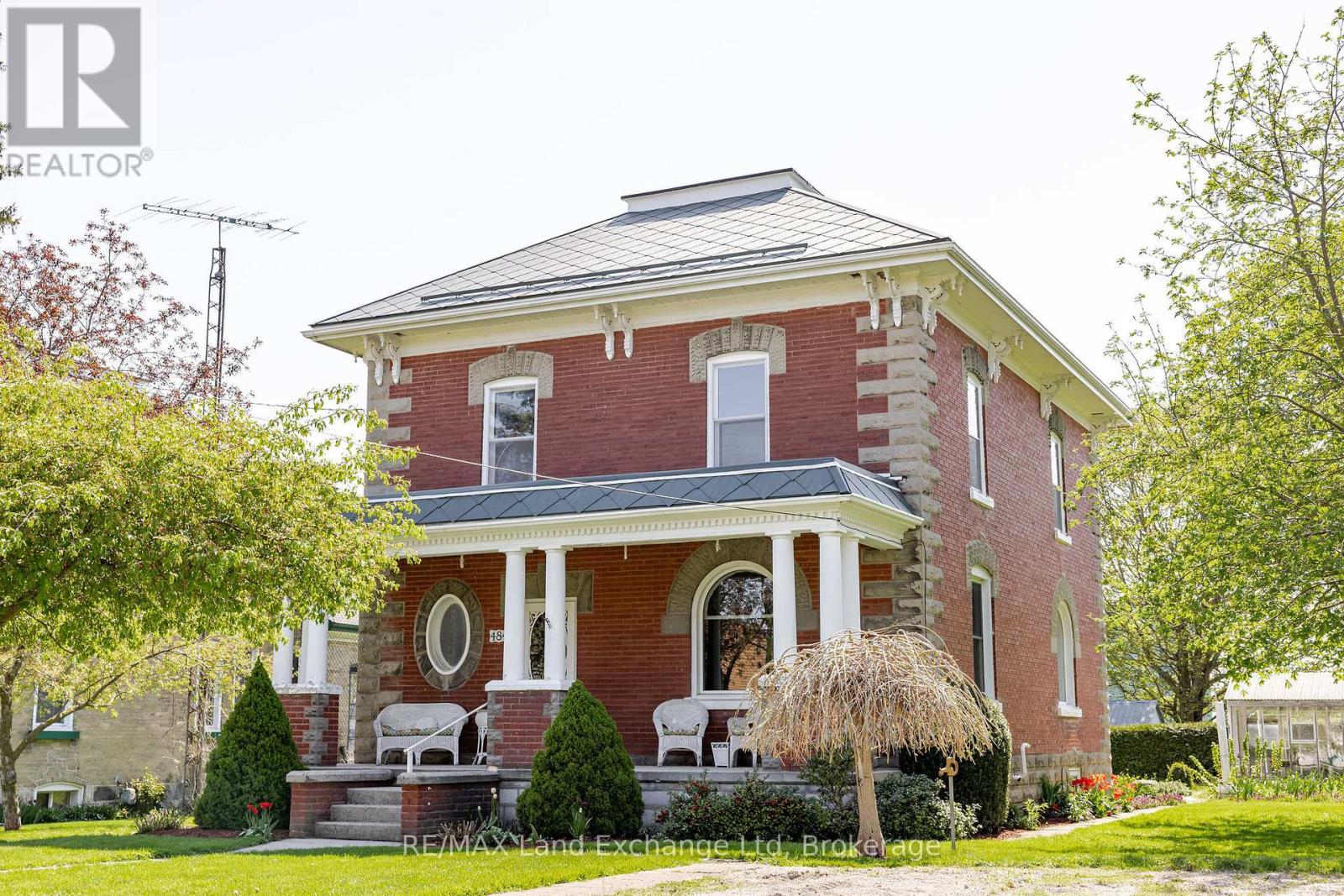 484 Queen Street, North Huron, Ontario  N0M 1H0 - Photo 2 - X13018890