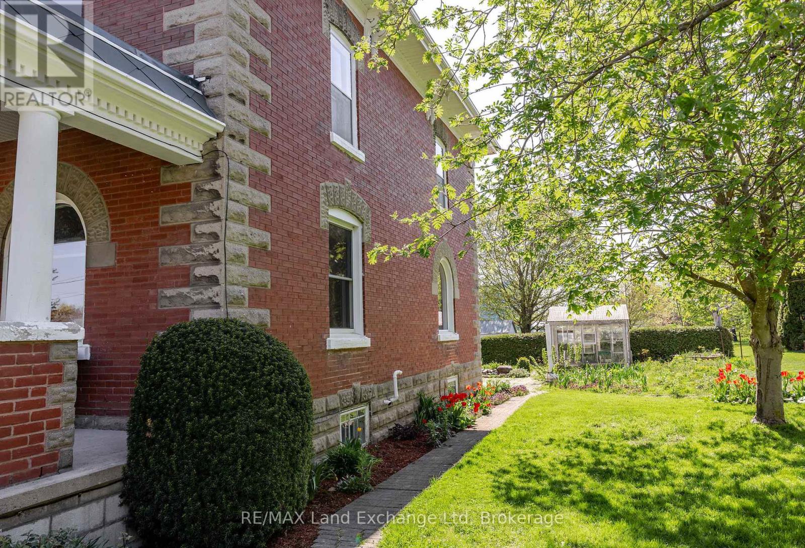 484 Queen Street, North Huron, Ontario  N0M 1H0 - Photo 42 - X13018890