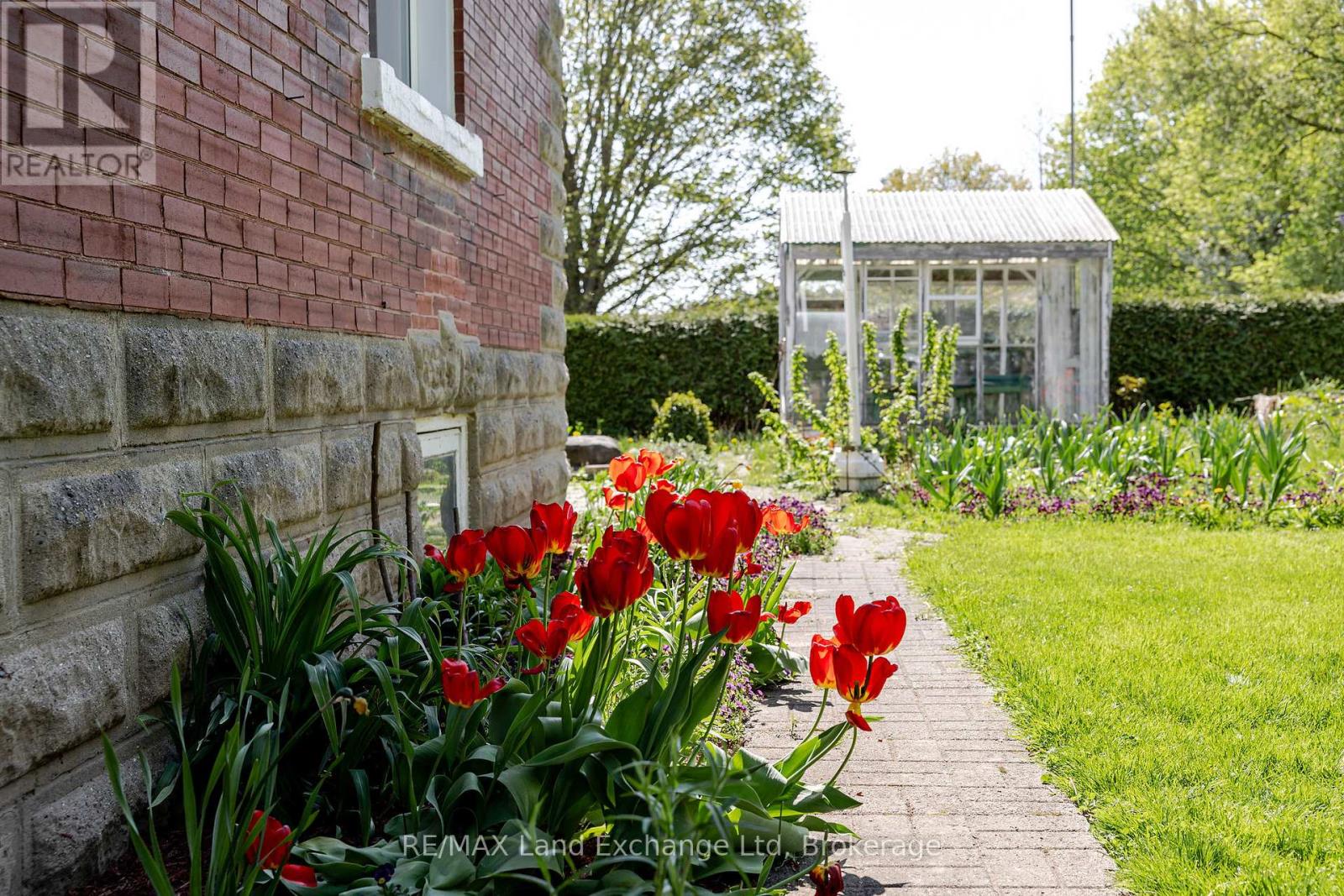 484 Queen Street, North Huron, Ontario  N0M 1H0 - Photo 43 - X13018890