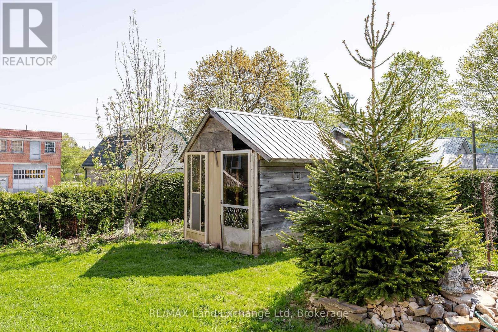 484 Queen Street, North Huron, Ontario  N0M 1H0 - Photo 46 - X13018890