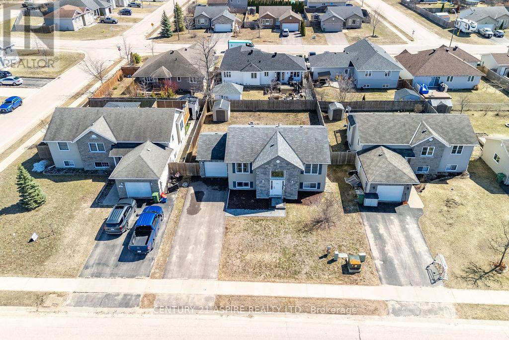 1015 Riverstone Trail, Petawawa, Ontario  K8H 0B3 - Photo 47 - X13018668