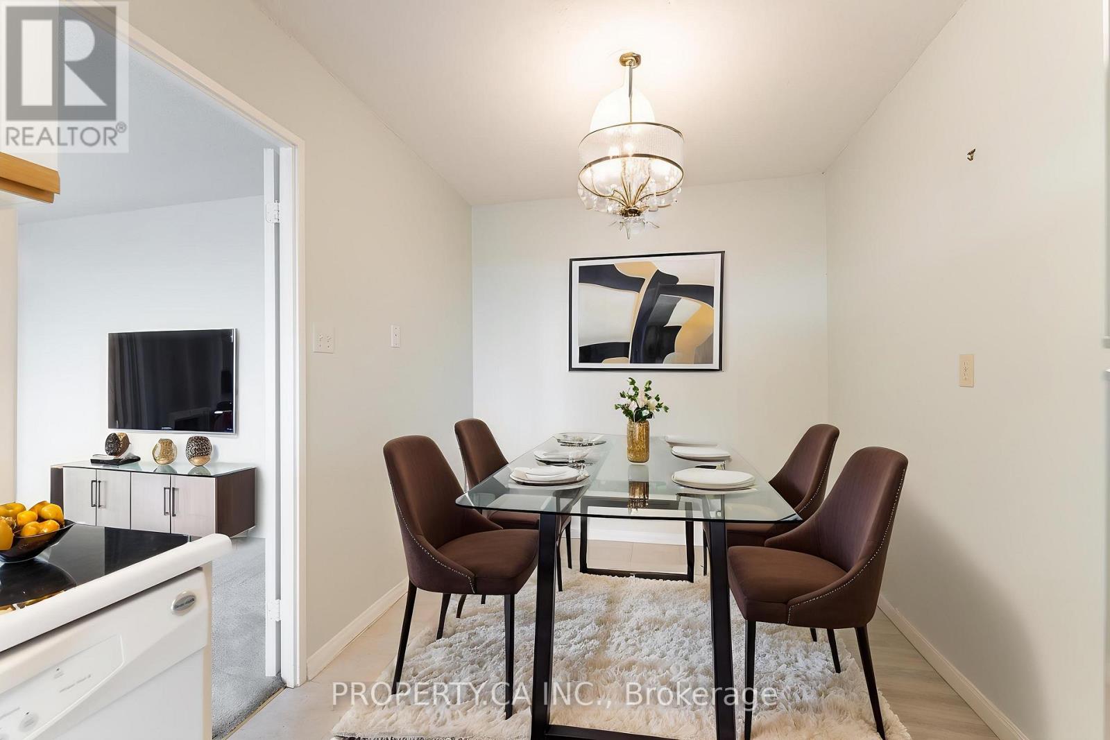 802 - 3000 Bathurst Street, Toronto, Ontario  M6B 3B4 - Photo 10 - C13018764