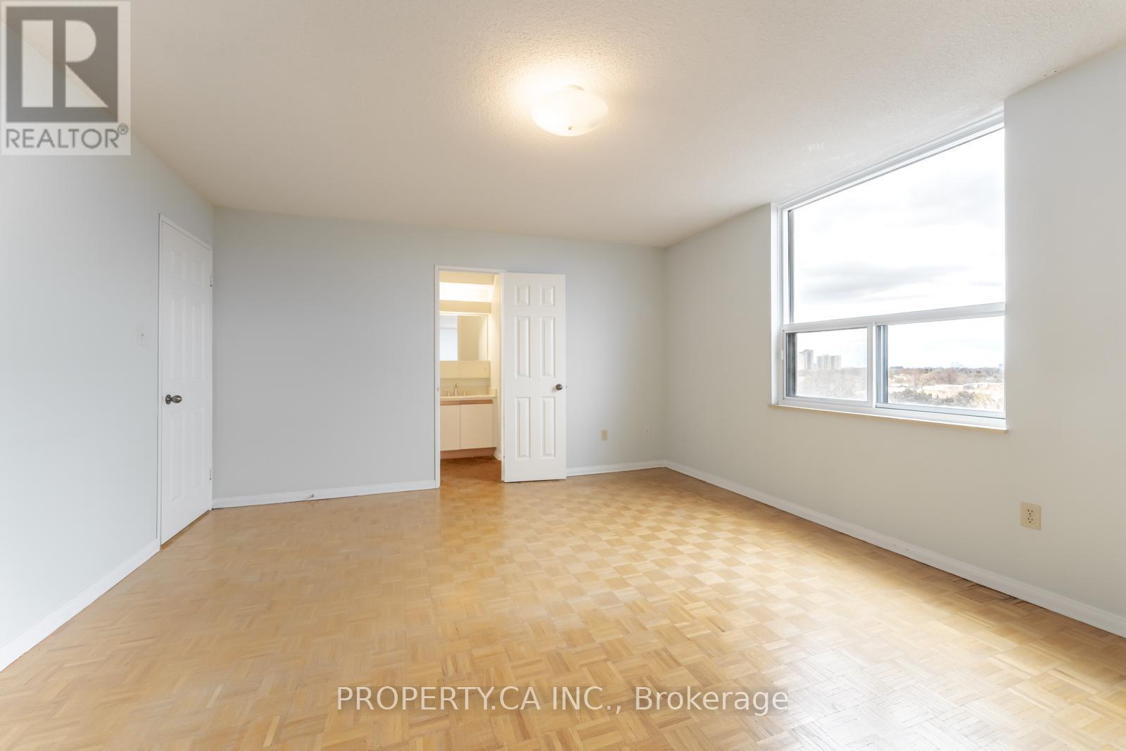 802 - 3000 Bathurst Street, Toronto, Ontario  M6B 3B4 - Photo 18 - C13018764