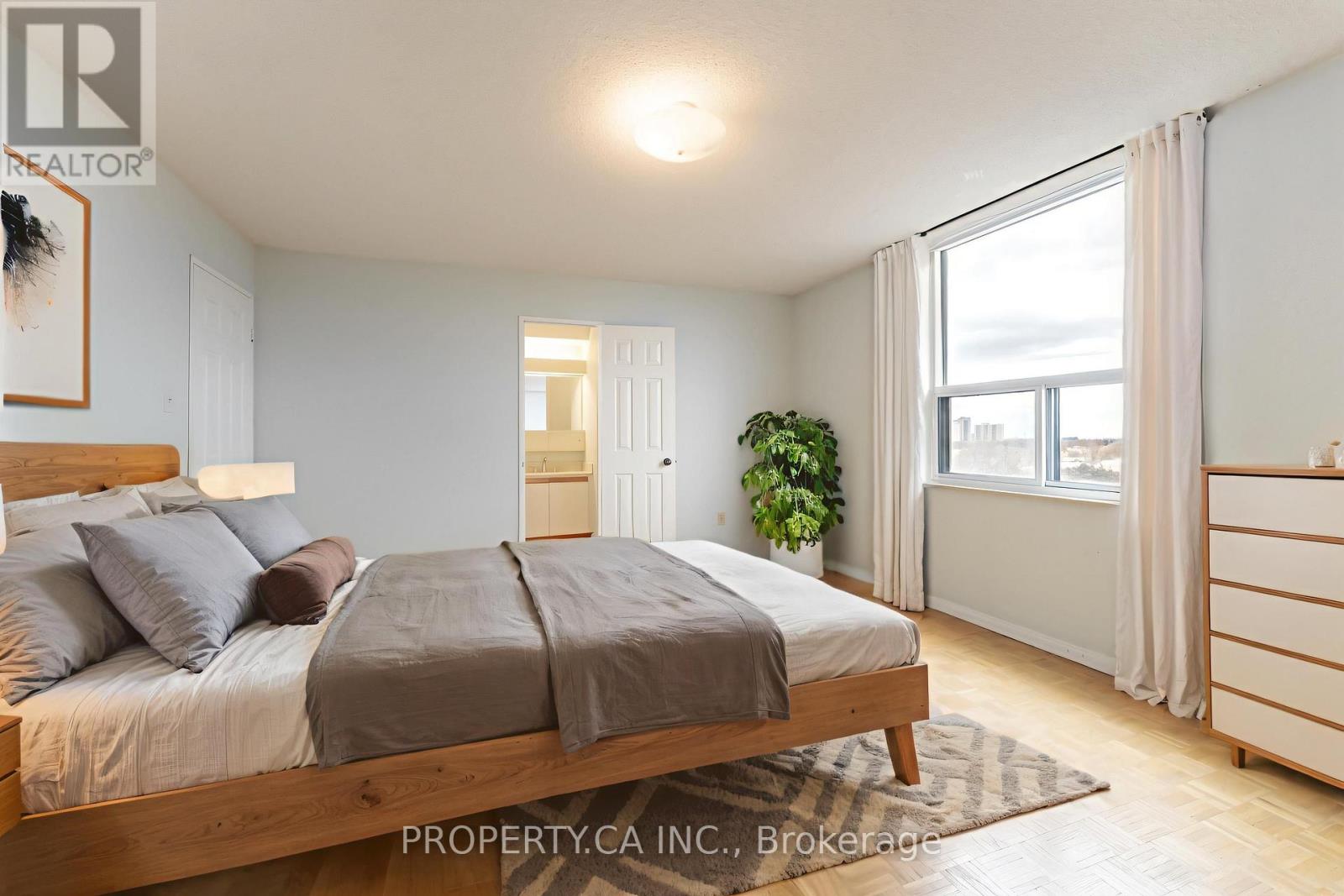 802 - 3000 Bathurst Street, Toronto, Ontario  M6B 3B4 - Photo 19 - C13018764