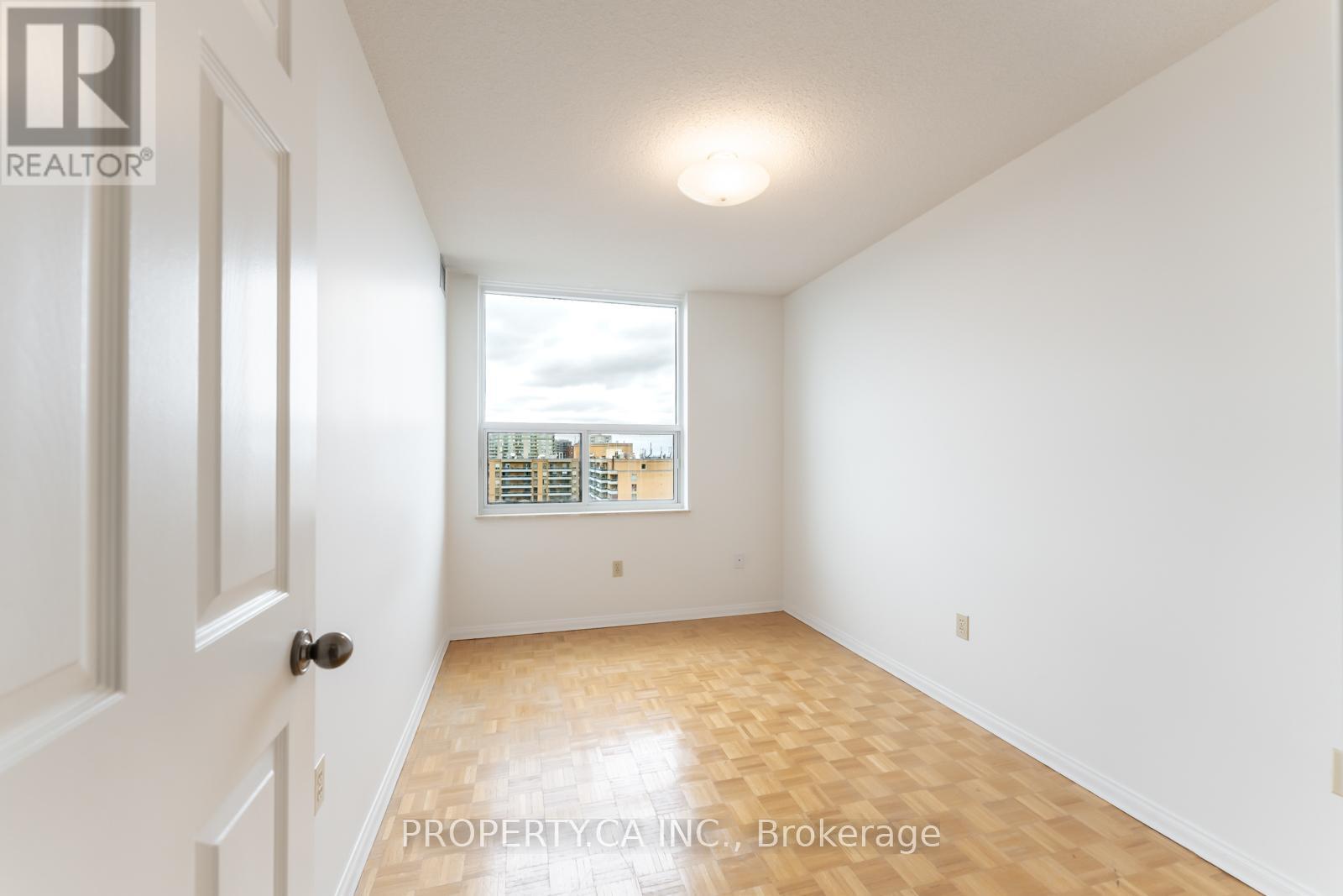 802 - 3000 Bathurst Street, Toronto, Ontario  M6B 3B4 - Photo 29 - C13018764