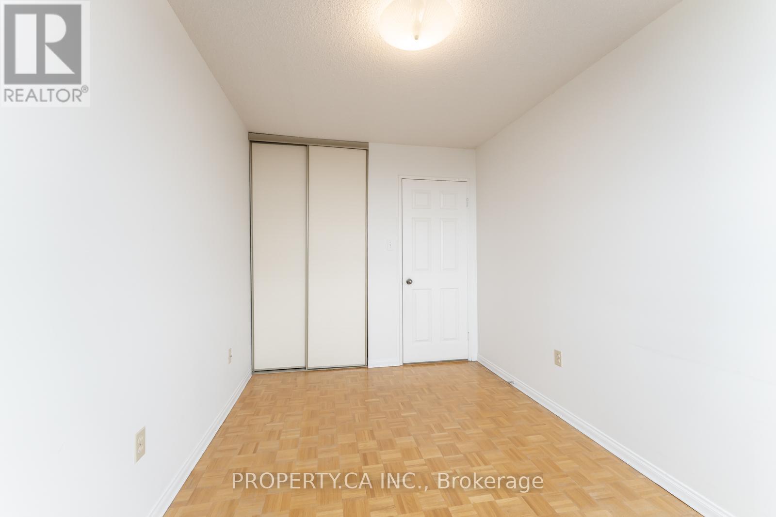 802 - 3000 Bathurst Street, Toronto, Ontario  M6B 3B4 - Photo 31 - C13018764