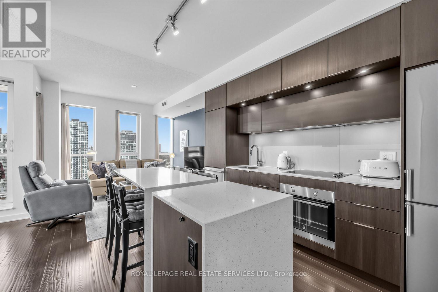 2612 - 55 Regent Park Boulevard, Toronto, Ontario  M5A 0C2 - Photo 4 - C13018770