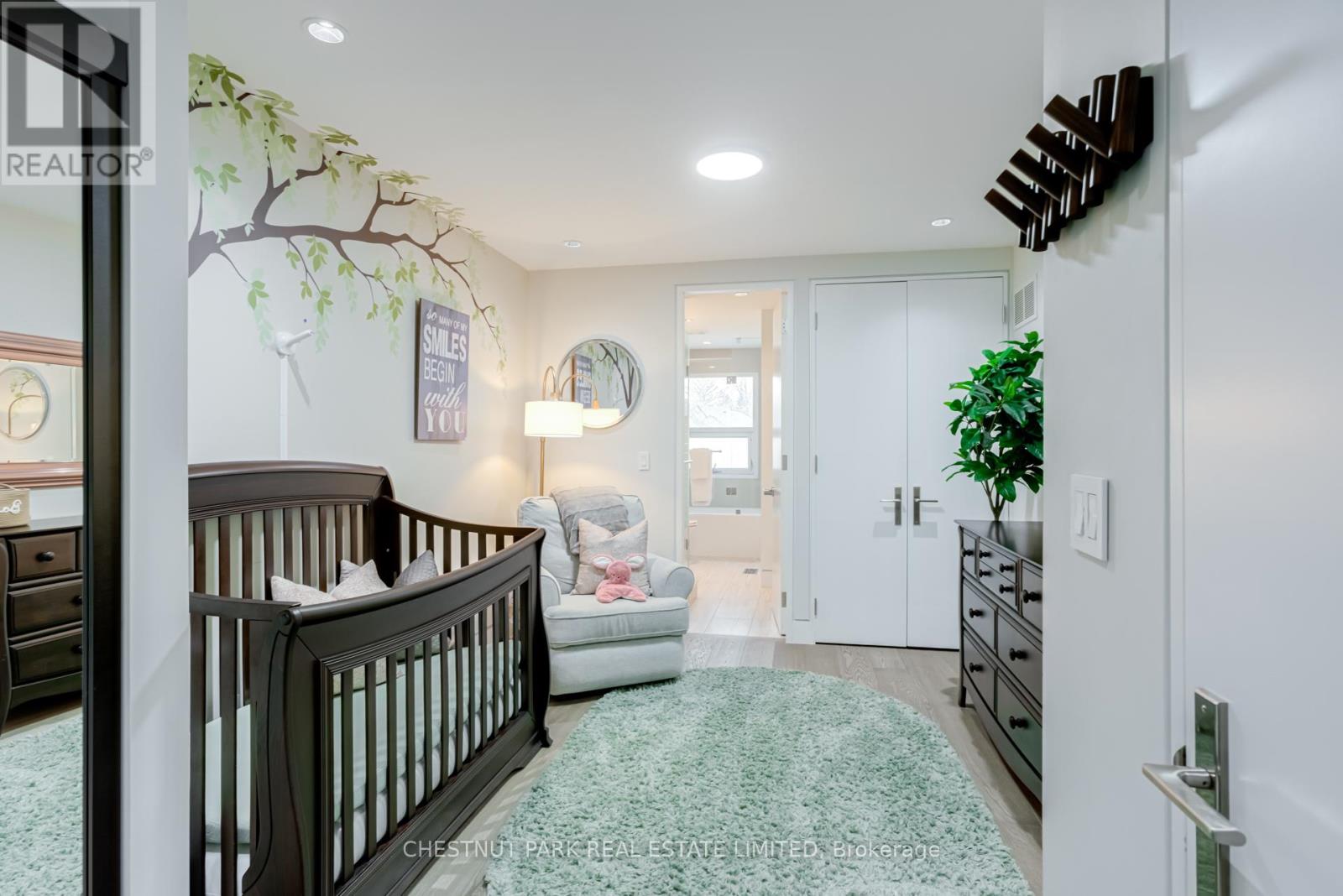 278 St Germain Avenue, Toronto, Ontario  M5M 1W3 - Photo 26 - C13018798