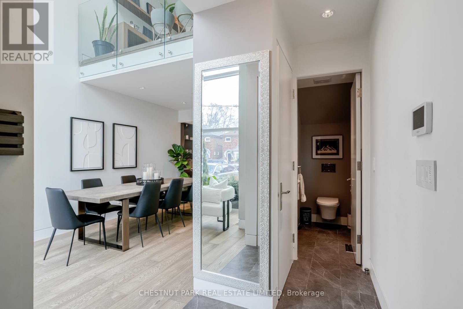 278 St Germain Avenue, Toronto, Ontario  M5M 1W3 - Photo 3 - C13018798