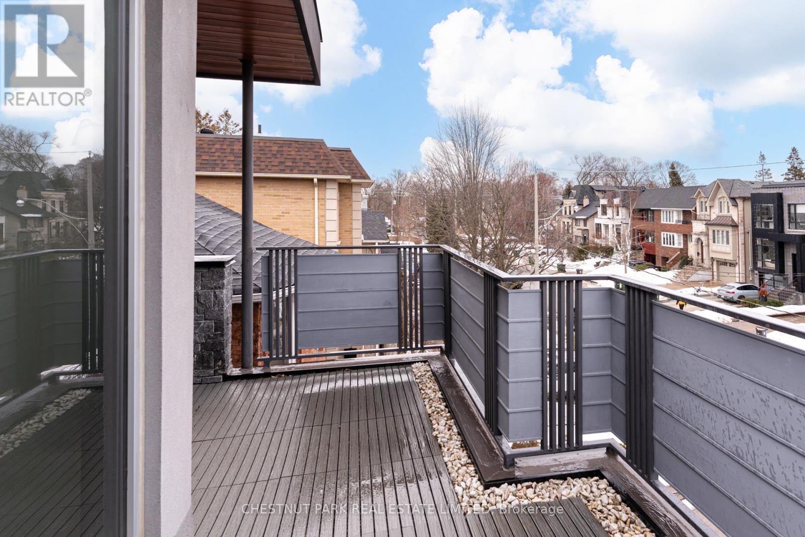 278 St Germain Avenue, Toronto, Ontario  M5M 1W3 - Photo 42 - C13018798