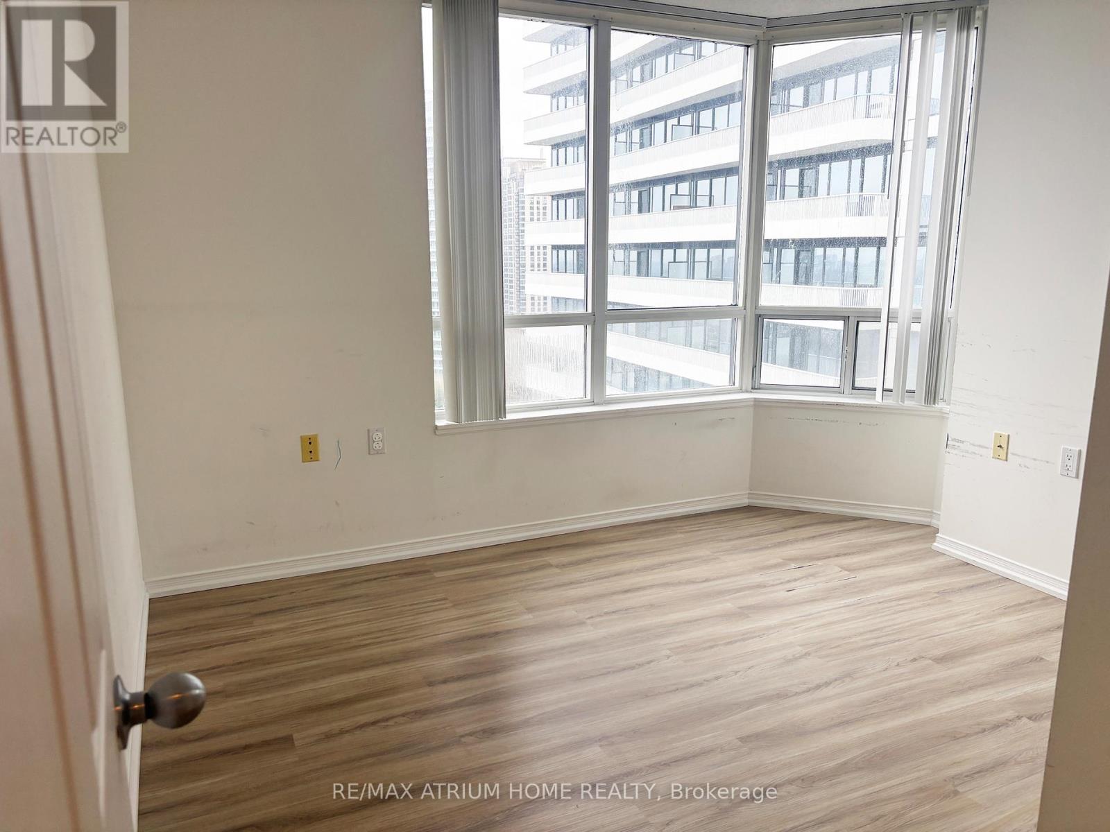 1910 - 35 Finch Avenue E, Toronto, Ontario  M2N 6Z8 - Photo 10 - C13018842