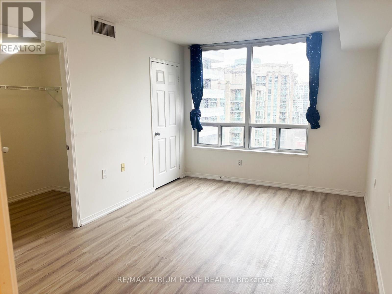 1910 - 35 Finch Avenue E, Toronto, Ontario  M2N 6Z8 - Photo 8 - C13018842