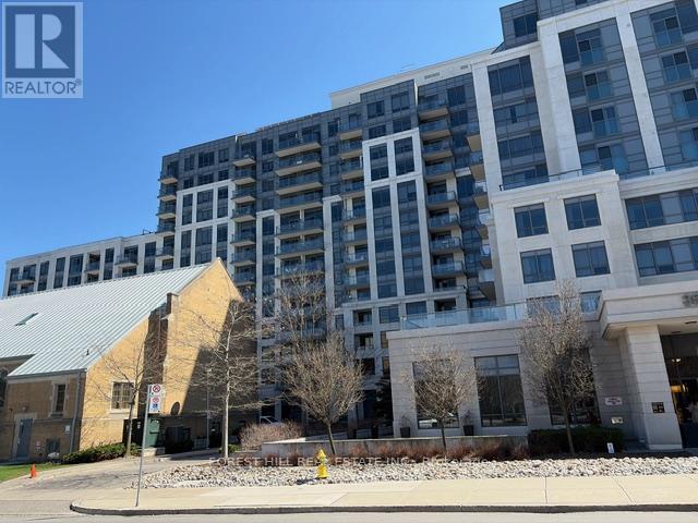 224 - 35 SARANAC BOULEVARD, Toronto, Ontario