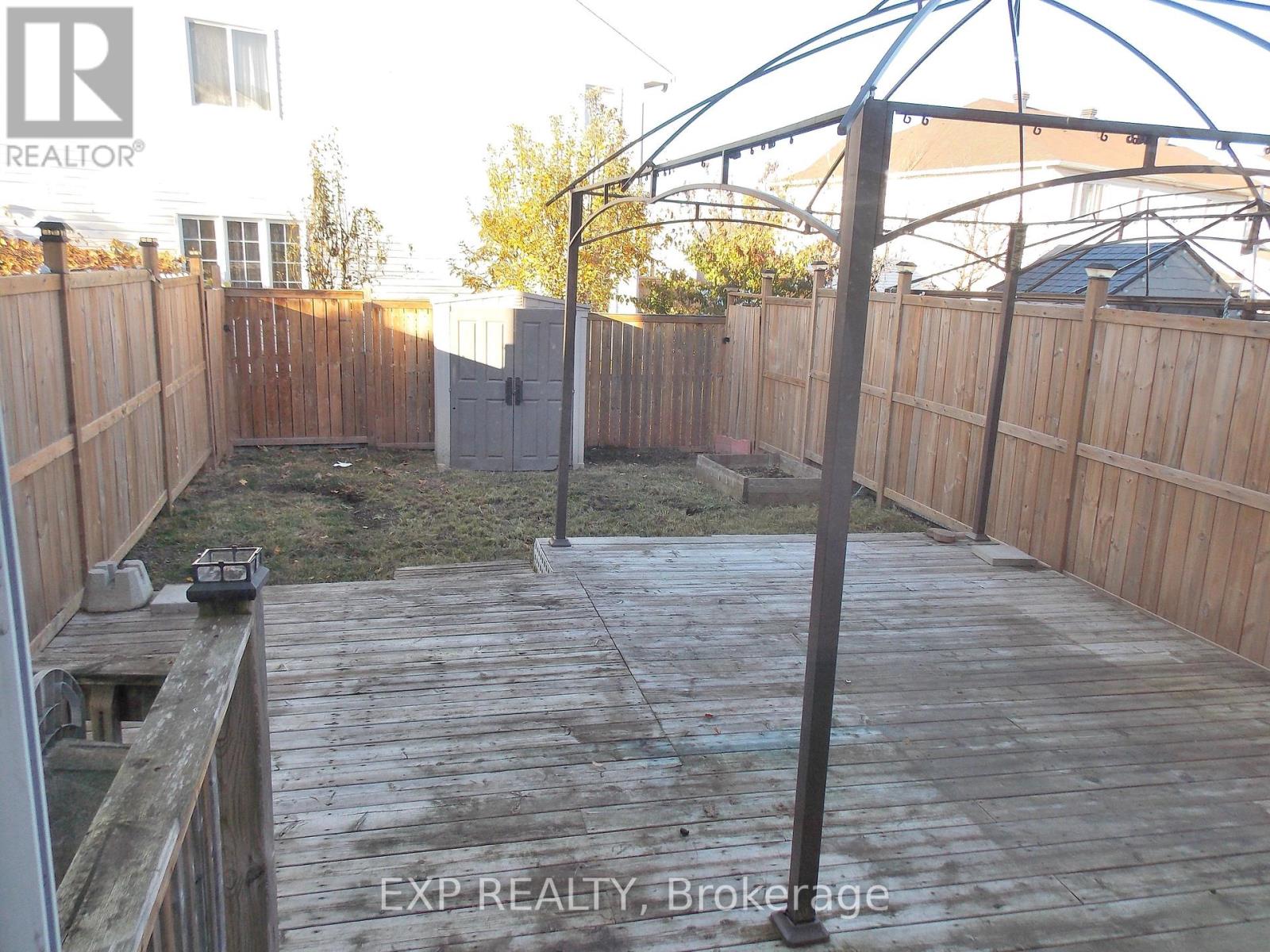 136 Inverkip Avenue, Ottawa, Ontario  K1T 4C3 - Photo 13 - X13018856