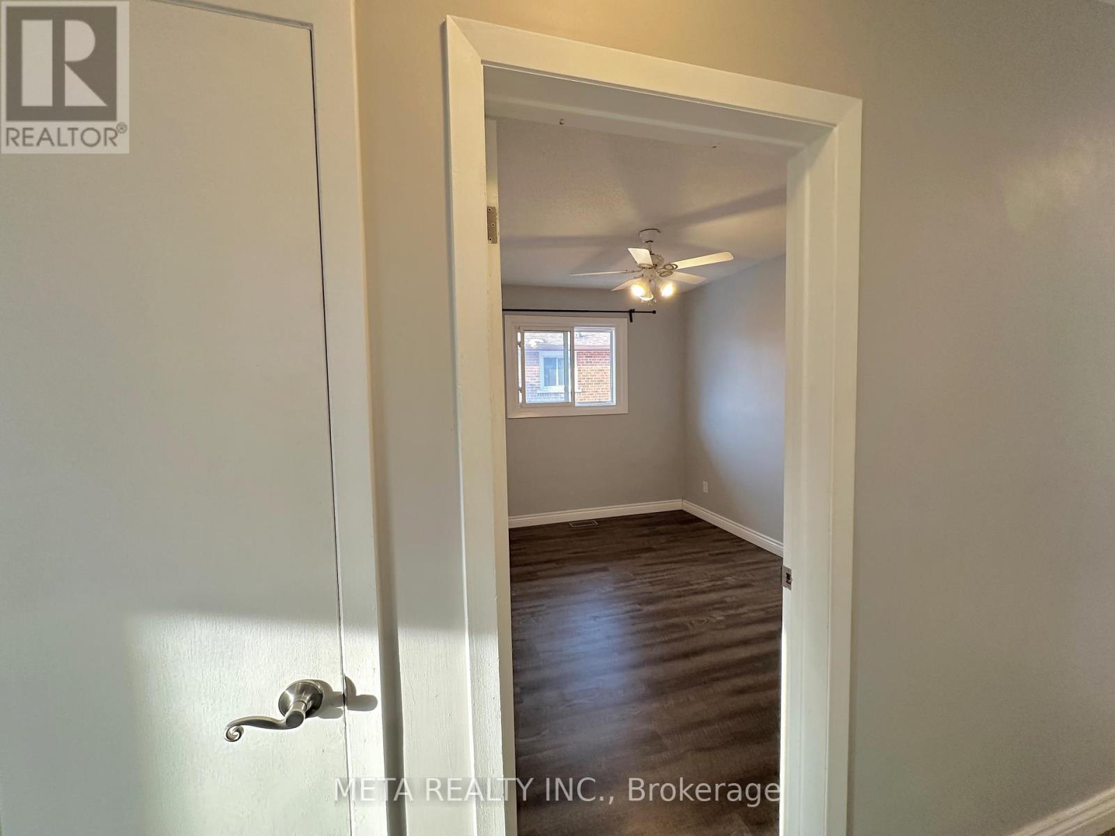 1398 Lakefield Street, Oshawa, Ontario  L1J 3Y9 - Photo 13 - E13018712