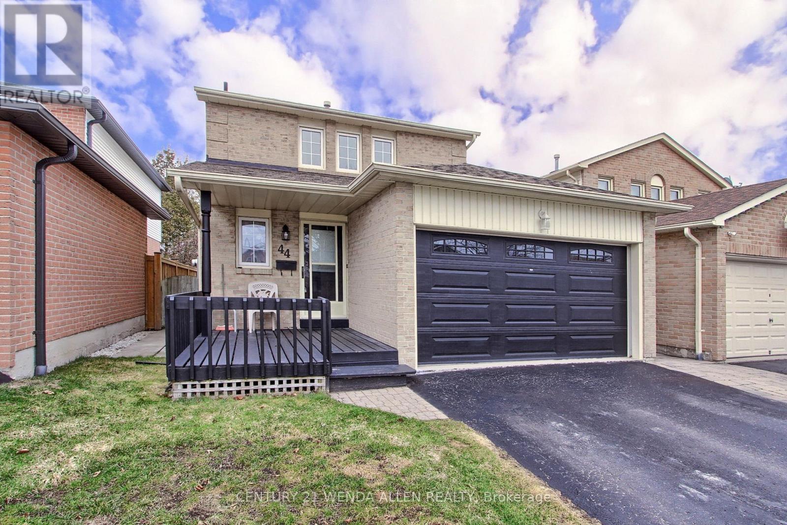 44 BASHFORD ROAD, Ajax, Ontario