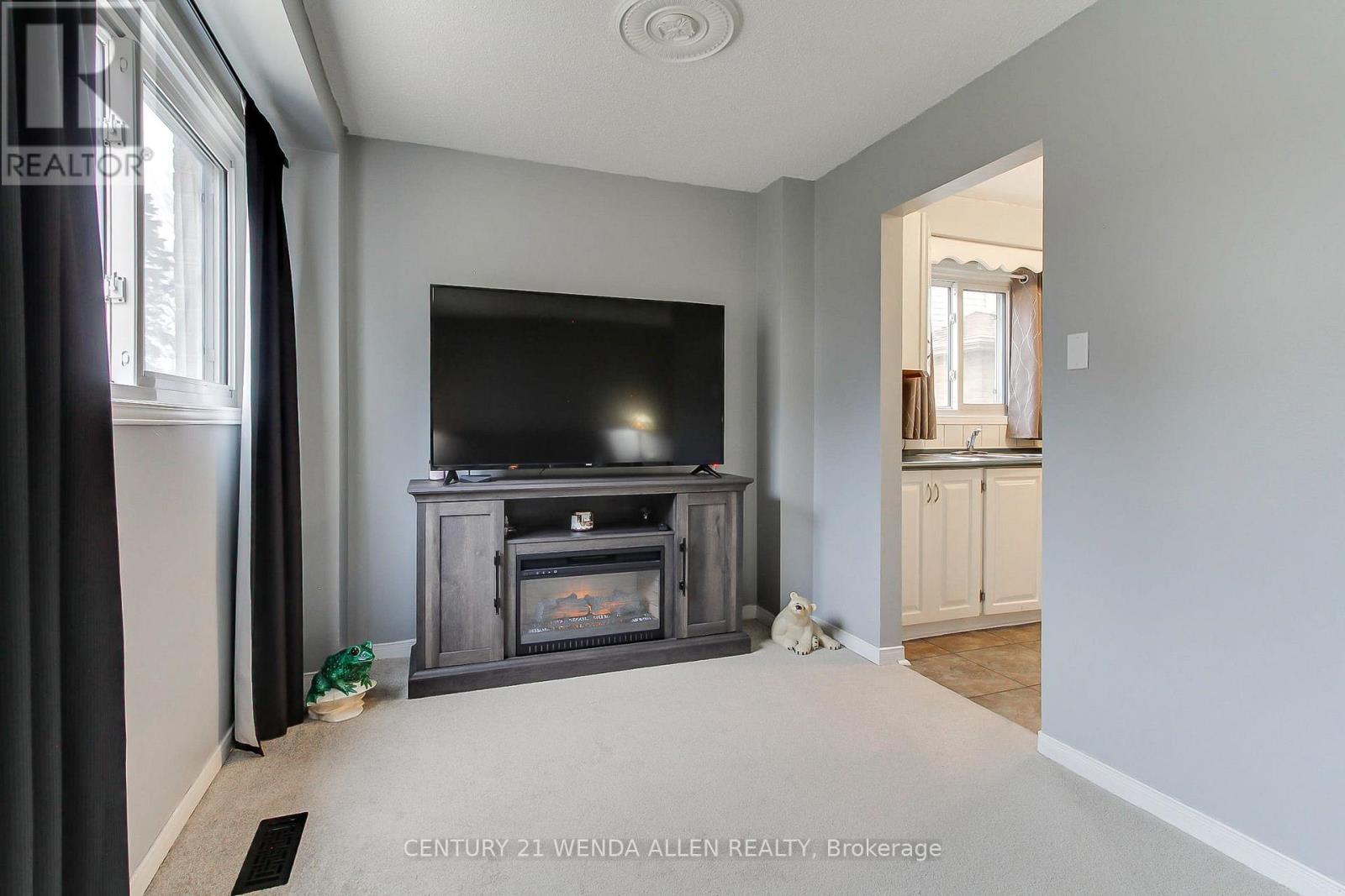 44 Bashford Road, Ajax, Ontario  L1S 3Y2 - Photo 10 - E13018746